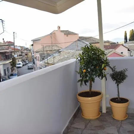 Apartament Laundry House Sinarádes Zewnętrze zdjęcie